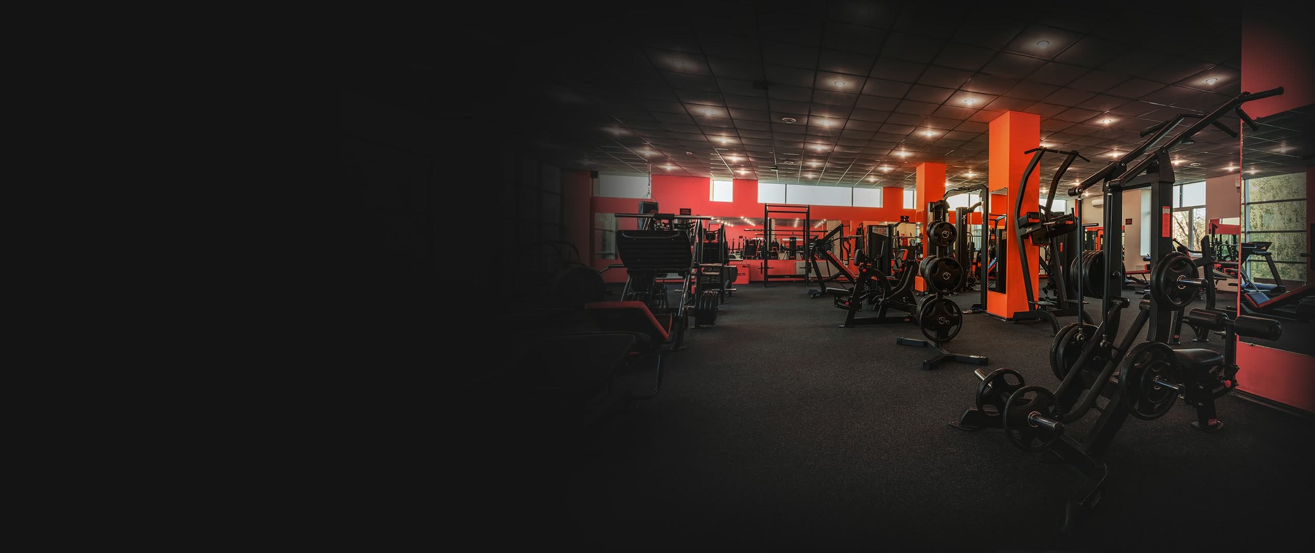 A residential building fitness facility fitted out by SENA